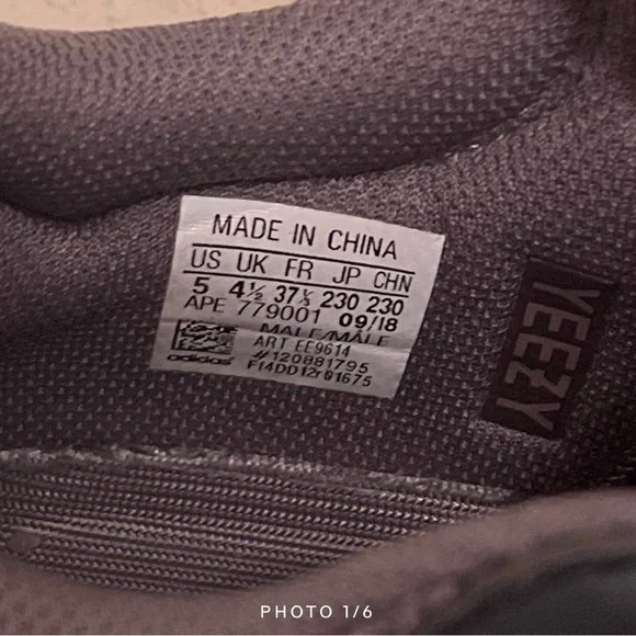 Yeezy boost 700 Mauve